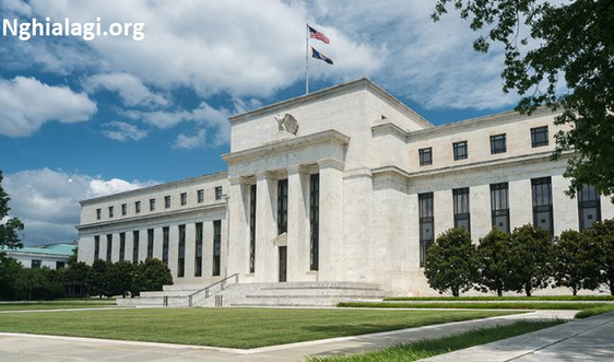 Fed tăng lãi suất thêm 0,5 điểm phần trăm