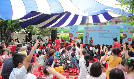 Chương trình giáo dục cộng đồng “Sinh Con, Sinh Cha” đến với Bình Định