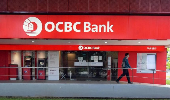 OCBC bị yêu cầu bổ sung 330 triệu đô la vốn điều lệ sau vụ gian lận lừa đảo qua SMS