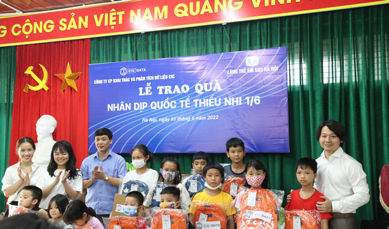 CIC Data lan tỏa yêu thương đến trẻ em làng SOS Hà Nội