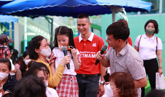 Chương trình giáo dục cộng đồng “Sinh Con, Sinh Cha” lần đầu đến với hàng trăm gia đình tại TP. Hồ Chí Minh