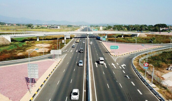 Đẩy nhanh tiến độ, phấn đấu hoàn thành dự án đường cao tốc Gia Nghĩa - Chơn Thành năm 2025