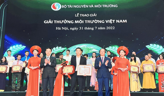 "Dấu ấn xanh" của Vinamilk tại Giải thưởng Môi trường Việt Nam