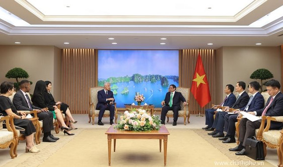 Standard Chartered xây dựng báo cáo "Việt Nam: Chuẩn bị cho bước nhảy vọt"