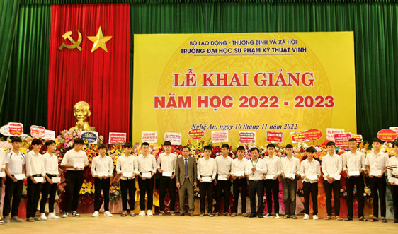 Toyota Việt Nam trao tặng 200 suất học bổng hỗ trợ sinh viên chuyên ngành kỹ thuật và âm nhạc năm 2022