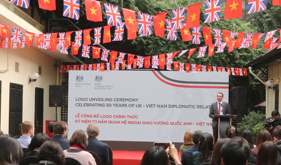 Đại sứ quán Anh công bố logo kỷ niệm 50 năm quan hệ ngoại giao Việt Nam-Anh