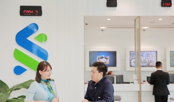 Standard Chartered được vinh danh “Ngân hàng nước ngoài tốt nhất Việt Nam” và “Ngân hàng số xuất sắc nhất năm 2022”