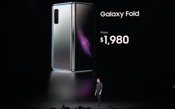 CNBC: 3 Sai lầm của Samsung khi ra mắt Galaxy S10 tương tự Apple