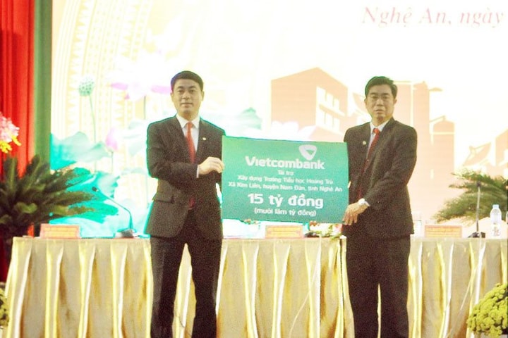 Vietcombank tài trợ 15 tỷ đồng xây dựng trường học tại huyện Nam Đàn, tỉnh Nghệ An
