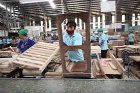 Phát triển bền vững ngành công nghiệp chế biến gỗ phục vụ xuất khẩu