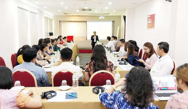 Hiệp hội Ngân hàng Việt Nam tổ chức khóa đào tạo “Phương pháp xây dựng báo cáo về phát triền bền vững”