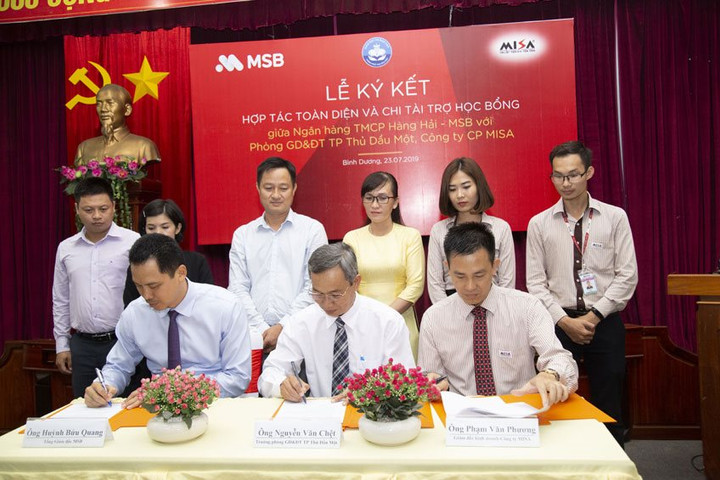 MSB cung cấp giải pháp thanh toán tiện ích cho phụ huynh học sinh tại TP.Thủ Dầu Một