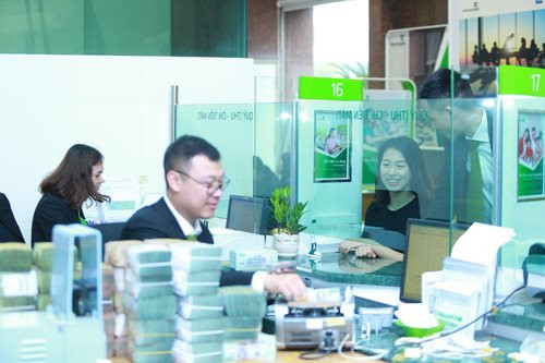 Vietcombank giảm lãi suất cho vay 5 lĩnh vực ưu tiên xuống 5,5%/năm