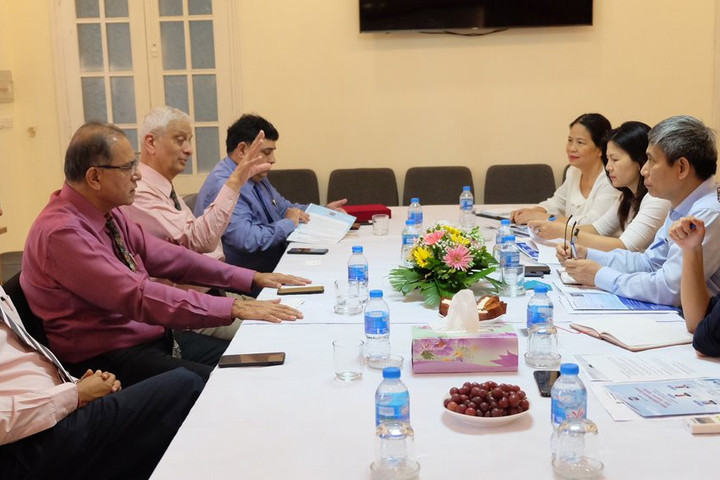 Hiệp hội Ngân hàng Việt Nam tiếp và làm việc với Phòng Thương mại và Công nghiệp Ấn Độ