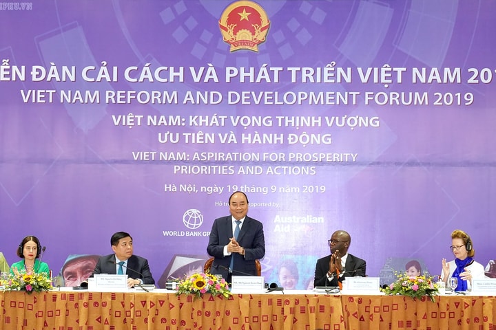 Không chỉ có khát vọng, không chỉ ước mơ mà phải hành động