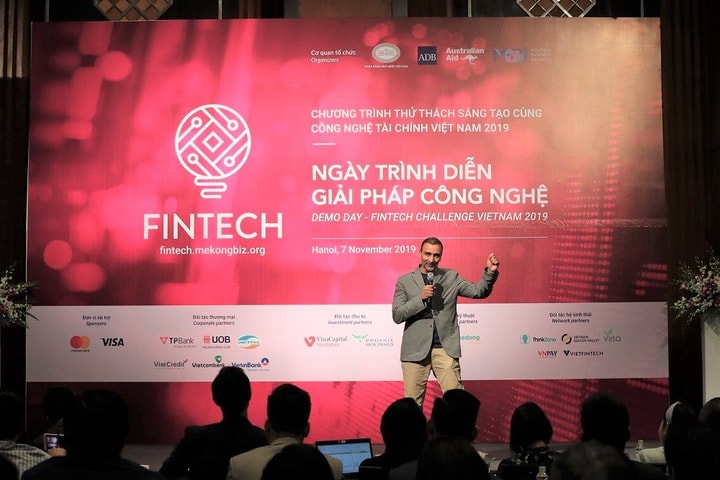 16 đội vào chung kết trình diễn các giải pháp công nghệ tại FCV 2019