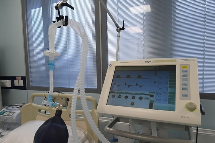 Đẩy mạnh nghiên cứu, sản xuất máy thở trong nước