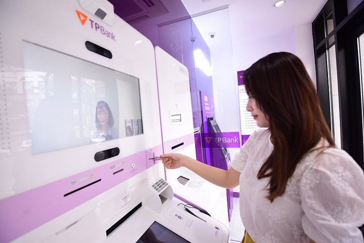  TPBank LiveBank ghi dấu ấn với giải thưởng Ngân hàng tự động xuất sắc nhất