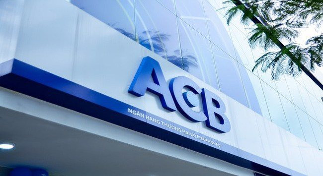 ACB muốn tăng vốn, chuyển sàn sang HoSE
