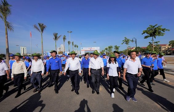 Khai mạc Chương trình đi/chạy bộ trực tuyến “Những bước chân vì cộng đồng”