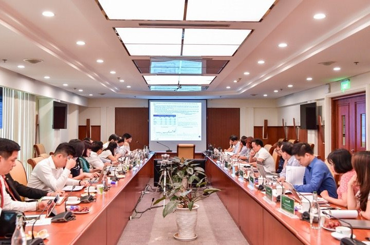 Vietcombank tổ chức buổi tọa đàm khoa học với chủ đề “Kinh tế thế giới và Việt Nam quý II/2020”