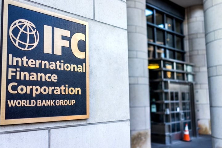 IFC hỗ trợ VPBank và OCB tăng cường tài trợ cho doanh nghiệp trong bối cảnh COVID-19