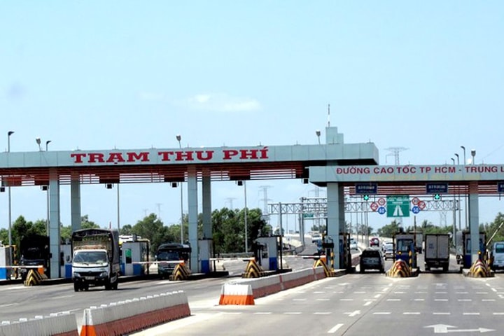 Đề xuất thu phí sử dụng đường cao tốc khoảng 1.000 đồng/km/xe tiêu chuẩn