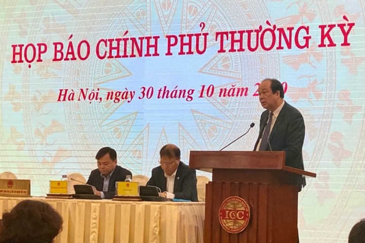 Tăng sức sản xuất, phải làm gấp đôi, gấp ba, quyết liệt hơn để bù đắp tổn thất, mất mát của nhân dân miền Trung