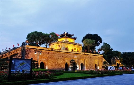 Nuôi hi vọng hồi phục dịp cuối năm