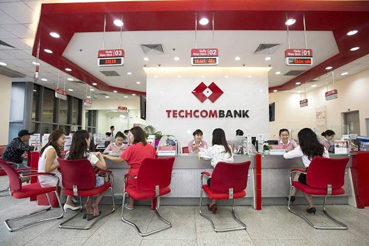 Techcombank điều chỉnh giảm lãi suất ở tất cả kỳ hạn