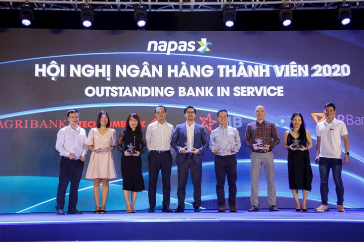 COVID-19: Cơ hội cho các dịch vụ thanh toán không dùng tiền mặt đột phá