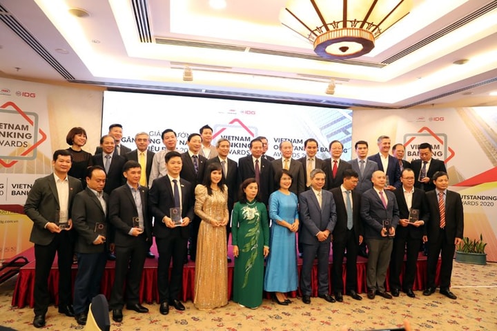 Vinh danh các ngân hàng Việt Nam tiêu biểu 2020