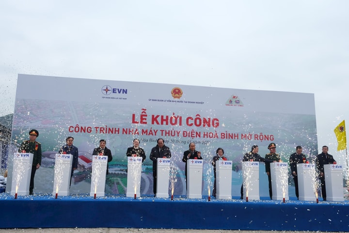 Vietcombank tài trợ tín dụng 4.000 tỷ đồng mở rộng Nhà máy thủy điện Hòa Bình