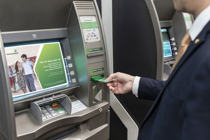 Vietcombank nỗ lực đảm bảo hệ thống ATM hoạt động an toàn, thông suốt dịp Tết nguyên đán Tân Sửu