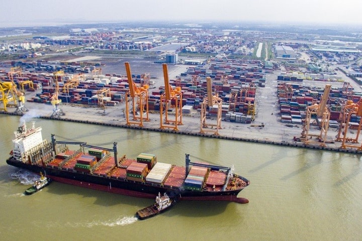 Phê duyệt chủ trương xây dựng 2 bến container tại Khu bến cảng Lạch Huyện