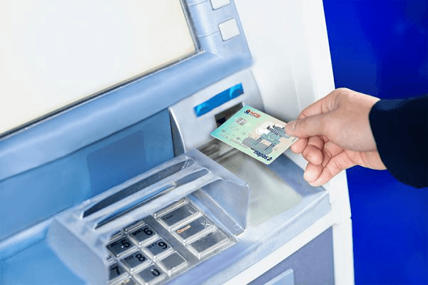 Đảm bảo đáp ứng nhu cầu rút tiền mặt, chuyển tiền thanh toán dịp cuối năm và Tết Nguyên đán