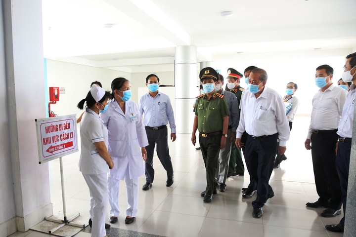 TP. Hồ Chí Minh phải chuẩn bị sẵn sàng mọi mặt phòng chống COVID-19