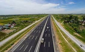 Hoàn thiện báo cáo Quốc hội chủ trương đầu tư 3 dự án cao tốc