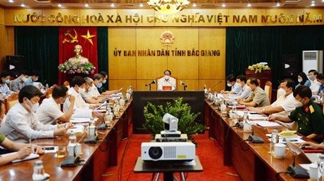 Tập trung đẩy lùi dịch COVID-19 tại Bắc Giang trong thời gian sớm nhất