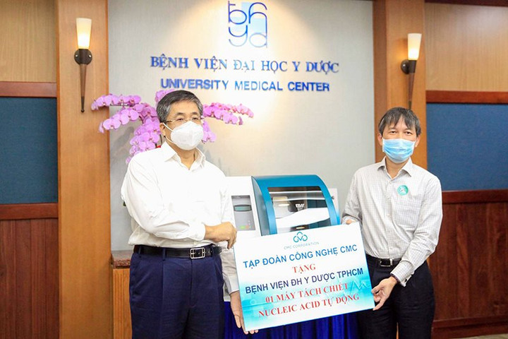 CMC phát động nhân viên hiến máu, ủng hộ lương cho quỹ phòng chống COVID-19