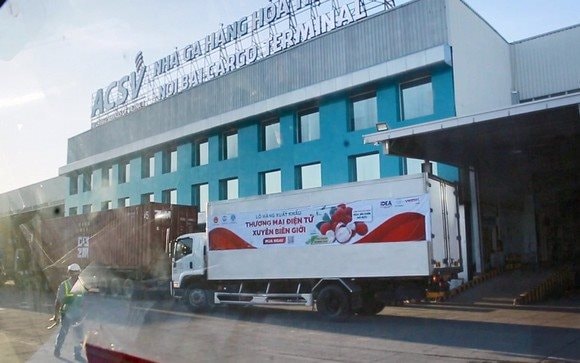 Lần đầu tiên nông sản Việt xuất khẩu xuyên biên giới qua nền tảng thương mại điện tử Việt
