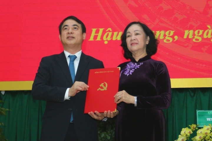 Chủ tịch HĐQT Vietcombank Nghiêm Xuân Thành được điều động giữ chức Bí thư tỉnh ủy Hậu Giang