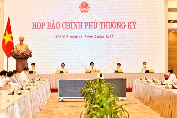 Quyết tâm đẩy lùi dịch bệnh và tập trung tháo gỡ khó khăn cho cộng đồng doanh nghiệp bị ảnh hưởng bởi đại dịch