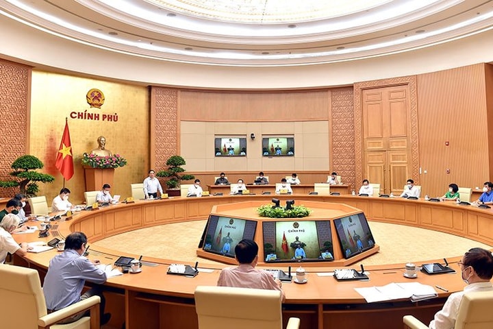 Việt Nam phải có vắc-xin sản xuất trong nước sớm nhất có thể để bảo vệ nhân dân
