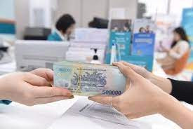 Ưu tiên thực hiện giao dịch và miễn phí chuyển tiền giải ngân khi trả lương ngừng việc, lương phục hồi sản xuất