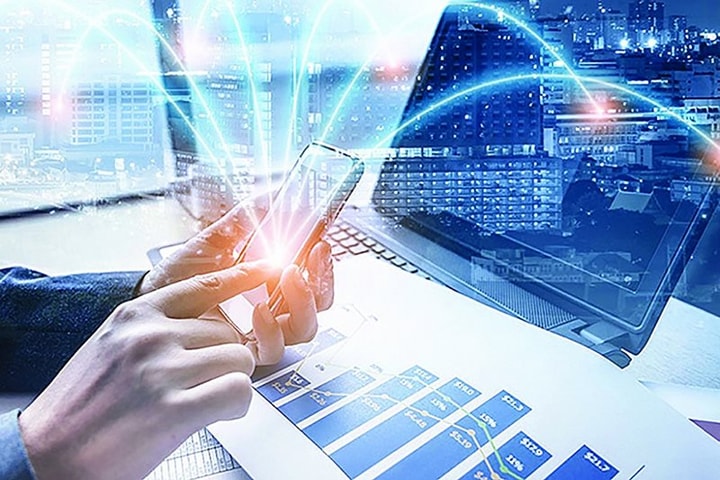 Thúc đẩy áp dụng công nghệ vào các chức năng tài chính 