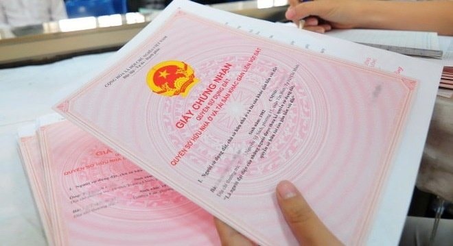 Đánh tráo sổ đỏ, lừa bán đất chiếm đoạt hàng chục tỷ đồng