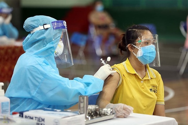 “Thích ứng an toàn, linh hoạt” đồng bộ với các giải pháp "kiểm soát hiệu quả dịch COVID-19"