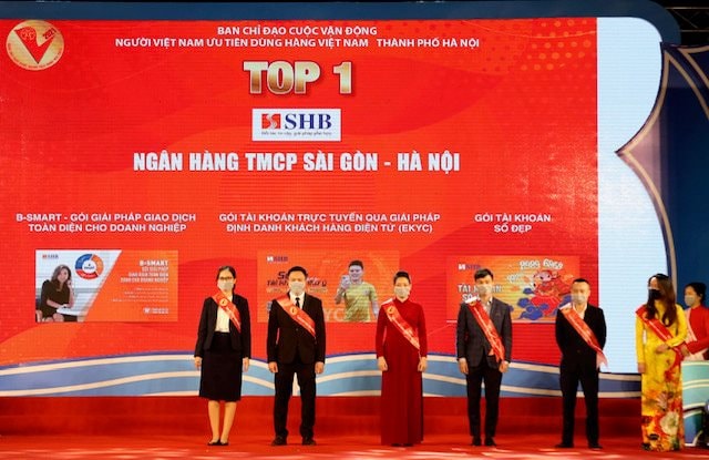 Nhiều sản phẩm của SHB được vinh danh “Top 1 Hàng Việt Nam được người tiêu dùng yêu thích nhất năm 2021”