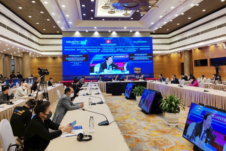 Trực tuyến - Hội thảo: Phát triển ngân hàng thông minh trong tiến trình công nghiệp hoá, hiện đại hoá đến năm 2030, tầm nhìn đến năm 2045 